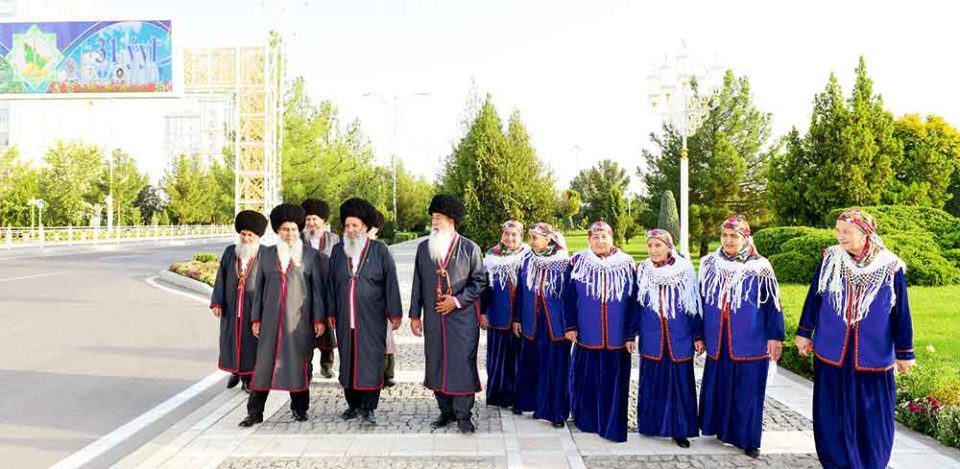 Halkara ýaşulular güni!